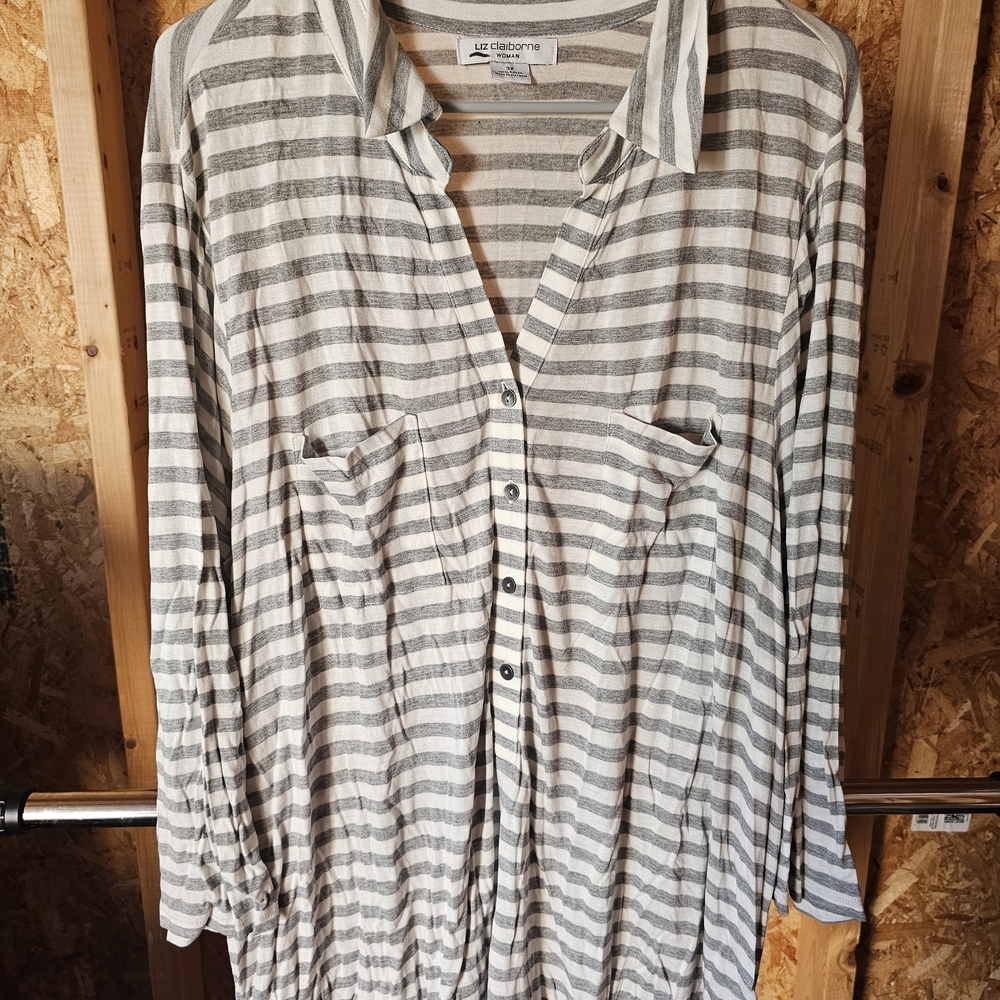 Liz Claiborne Gray and White Striped Top
